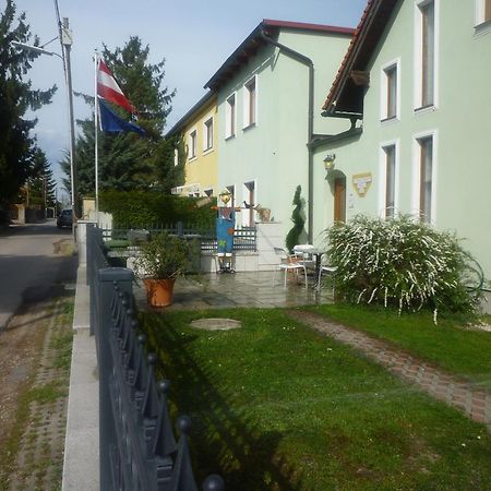 Gartenpension Prosl Bécs Kültér fotó